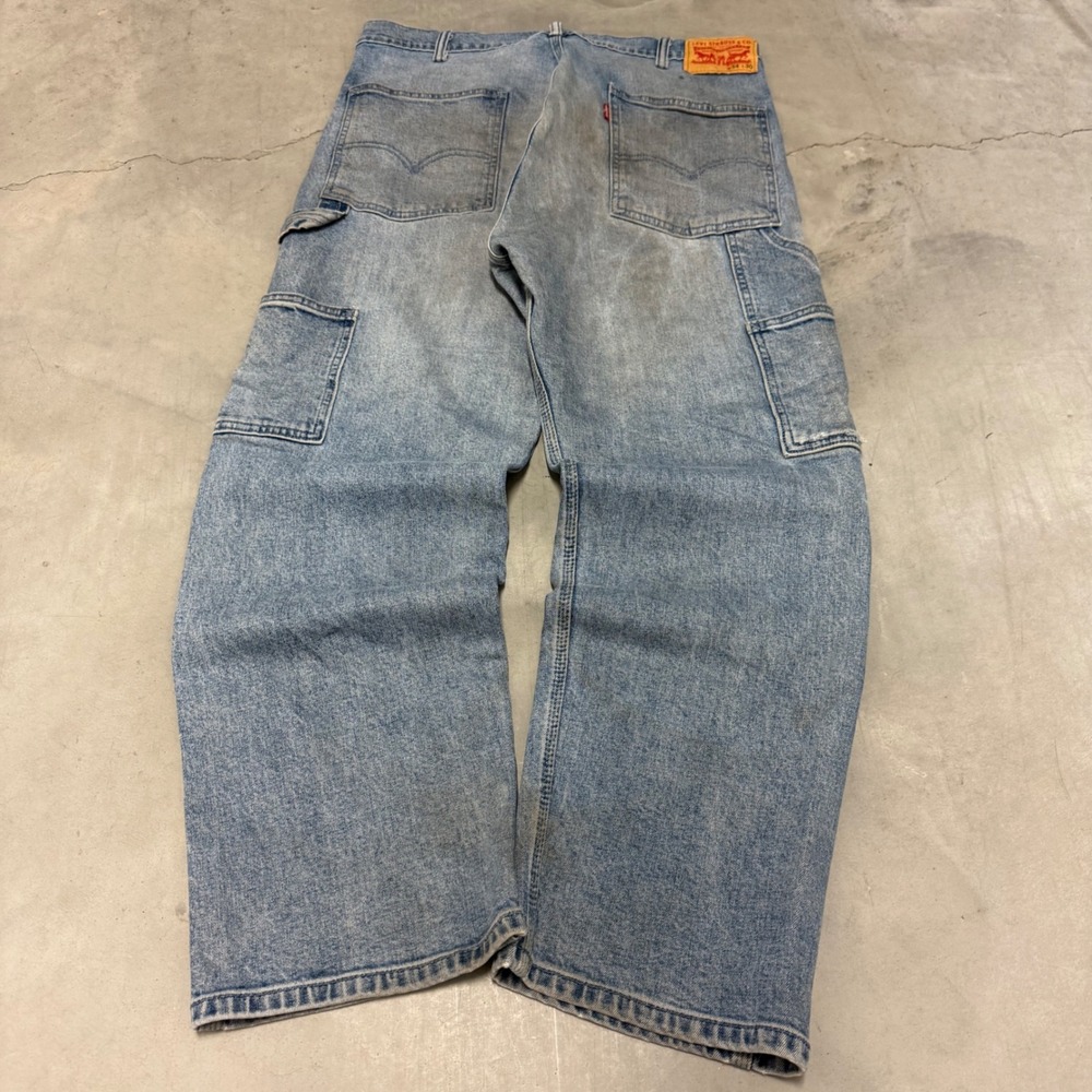 Vintage y2k Levi's Carpenter Jeans